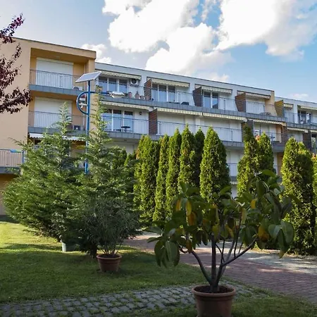 Διαμέρισμα In - Balaton 37076 *